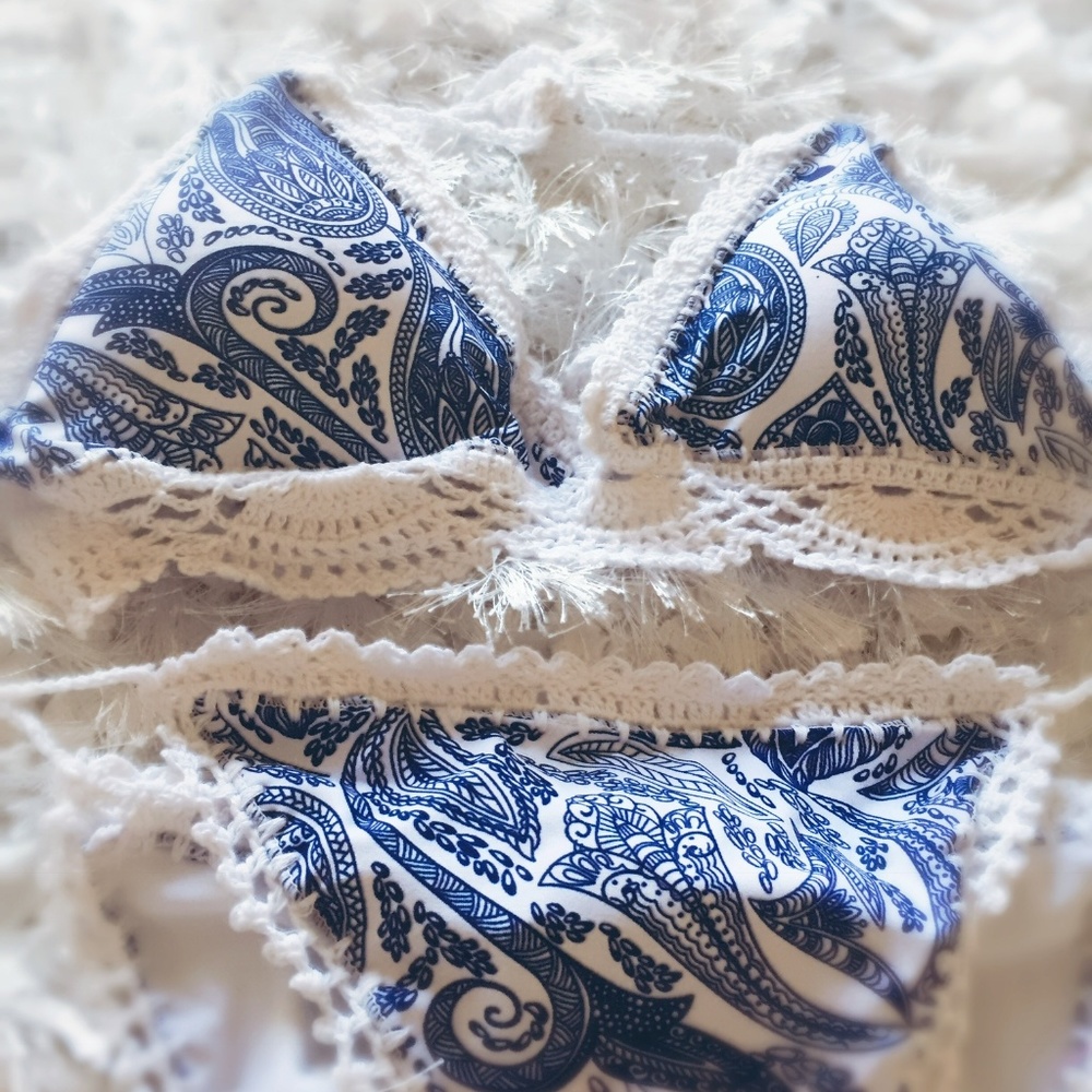 Nasty Gal NWT Women's XL Crochet White Bikini - Picture 2 of 2